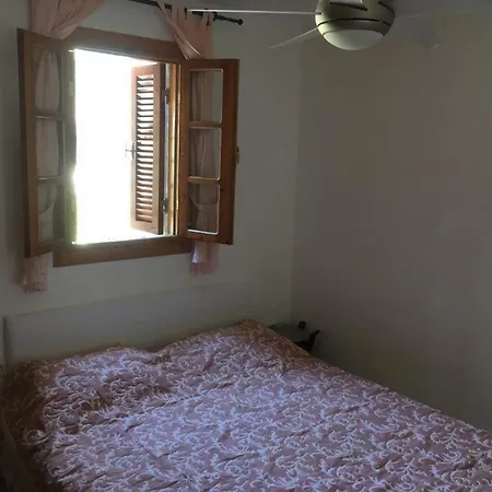 Yahsi Yalisi Ortakent Tatil Evi